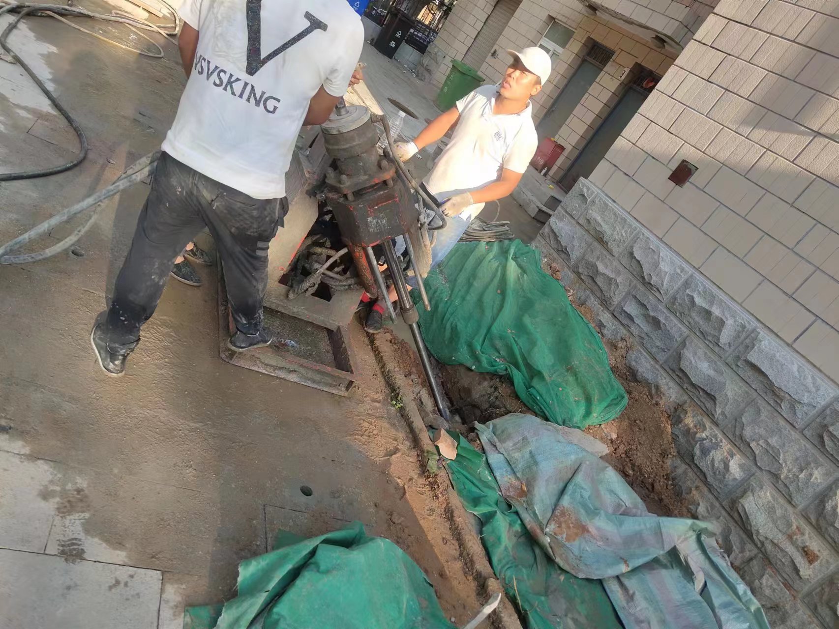 诸城建筑房屋地基沉降注浆加固顶升纠偏